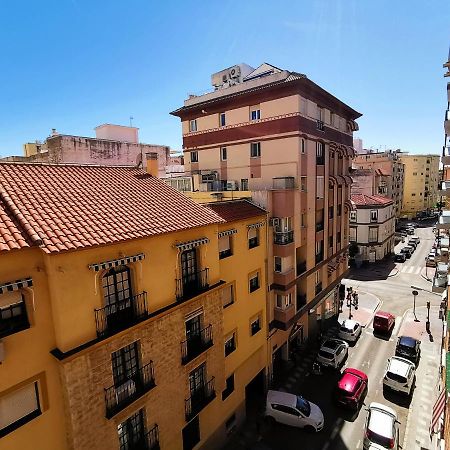 Genuar Apartments Malaga Center. Free Parking エクステリア 写真