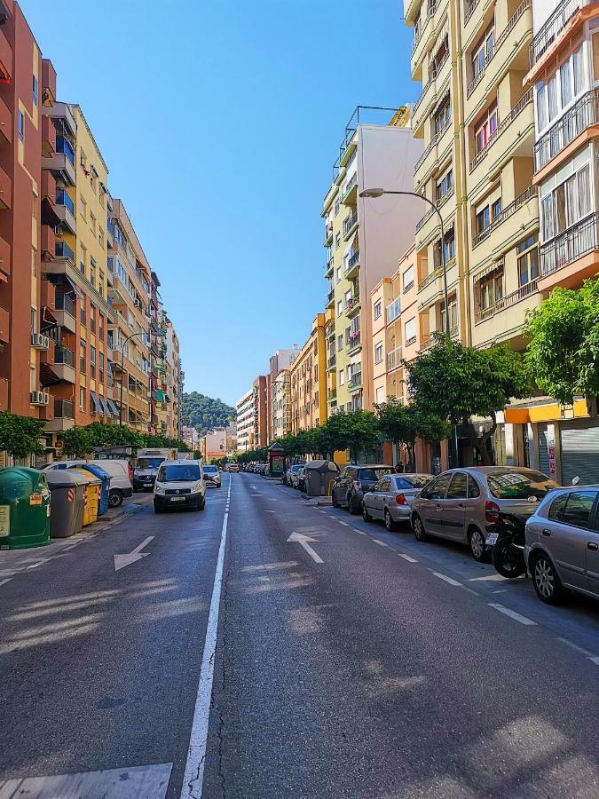 Genuar Apartments Malaga Center. Free Parking エクステリア 写真