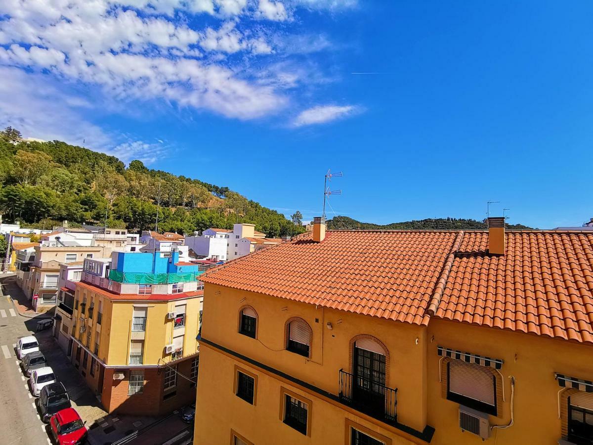Genuar Apartments Malaga Center. Free Parking エクステリア 写真