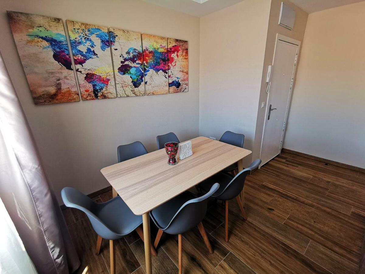 Genuar Apartments Malaga Center. Free Parking エクステリア 写真